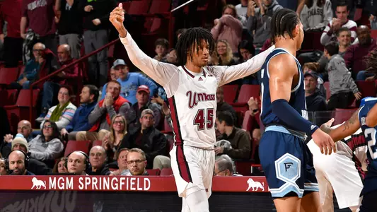 Dyondre Dominguez 2-3