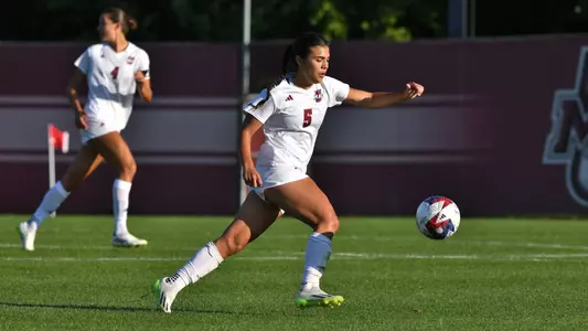 DeFreitas_Sarah_vs_Syracuse