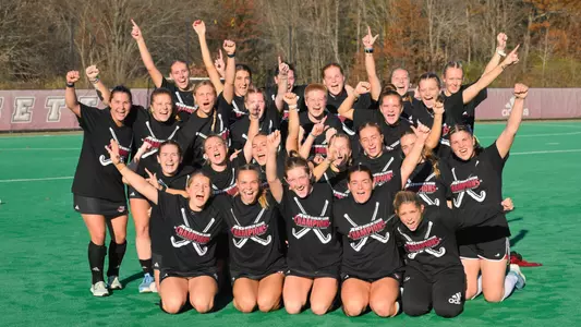 FH24 - A-10 Regular Season Champs Celebration Photo