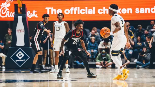 MBB24 - Jaylen Curry Defense at WVU