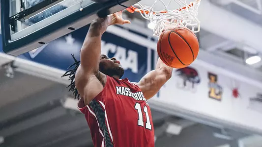MBB23 - Ndjigue Dunk at GW