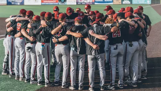 Baseball_A10s_Team_Huddle