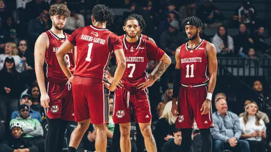 MBB24 - Huddle Photo at VCU