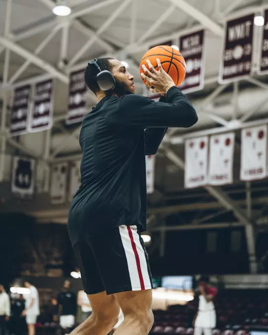 MBB24 - Diggins Warm-Up at Fordham