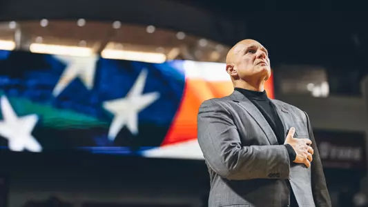 MBB - Frank Martin National Anthe