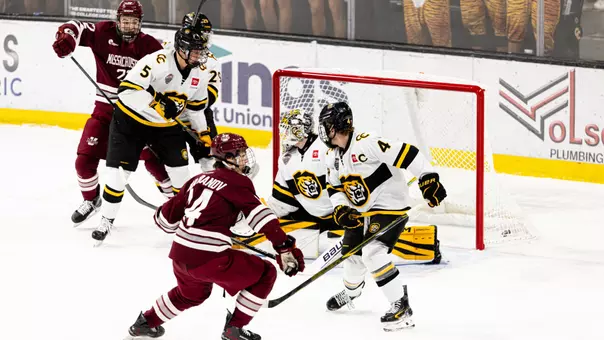 Egor Barabanov goal at Colorado College
