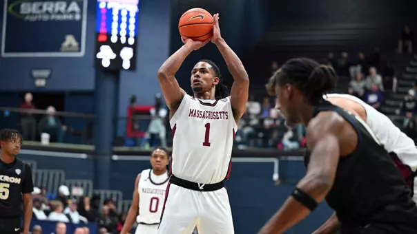 MBB_Hankins-Sanford_atAkron