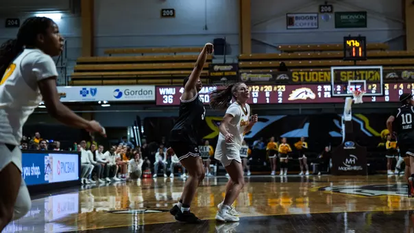 Aiyanna Perkins vs WMU