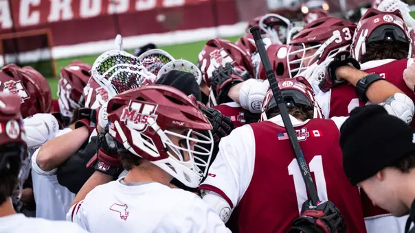 Mlax huddle