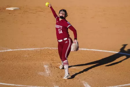 Hannah Streicher Pitching