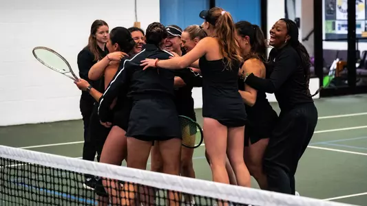 WTEN_vsBuffalo_Group_Celebration