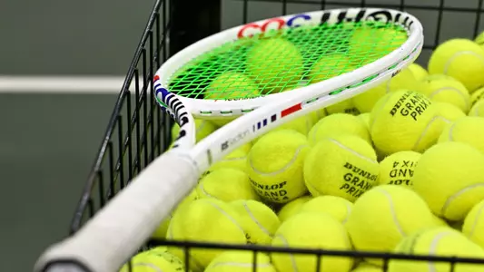 Tennis_Equipment