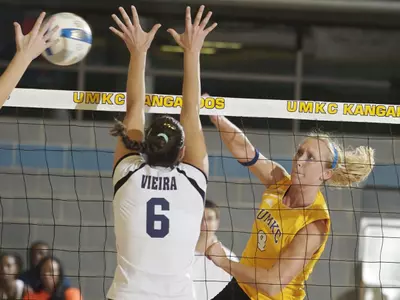 Kangaroos Drop Road Match At Centenary