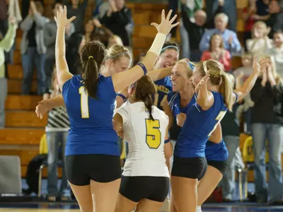 Volleyball To Host Alumni Challenge On Friday