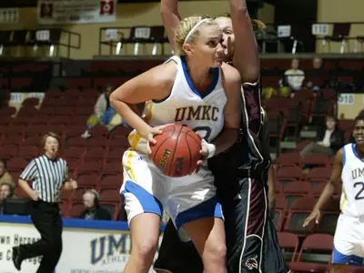 Klein's 16-Point Outing Not Enough As Kangaroos Fall To Oakland