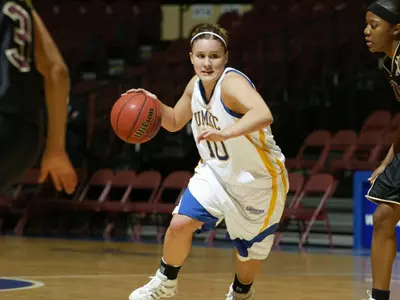 UMKC Wraps Up Road Swing At Northern Colorado On Wednesday