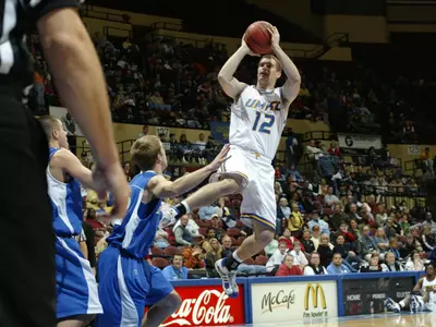 'Roos To Face Oakland In Season Finale On Saturday At The O'Rena