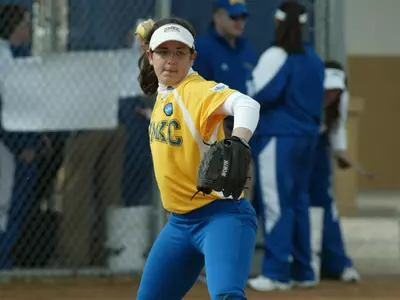 Hartung Slam Sends Seniors Out On High Note As Kangaroos Win 4-0