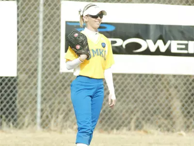 Kangaroos Trade Shutouts With North Dakota State In Saturday Doubleheader