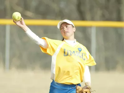 UMKC Off To Compete In The UT-Arlington Tournament