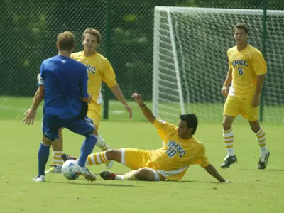 Kangaroos Head North To Omaha Set To Take On #3 Creighton