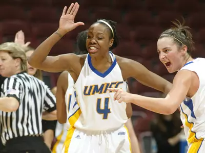Stellar Second Half From Nance Sends UMKC Past IUPUI, 58-48