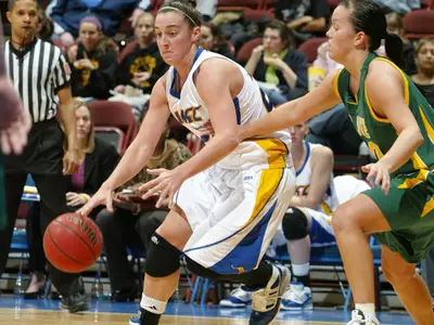 Kangaroos Travel To Centenary For League Game On Saturday Afternoon