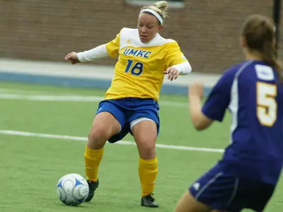 UMKC Women's Soccer Heads North To Face The Dakotas