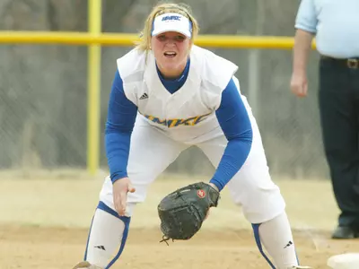 'Roos To Host North Dakota and South Dakota In Dakota's Round Robin Tournament