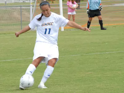 UMKC Falls at IPFW, 2-0