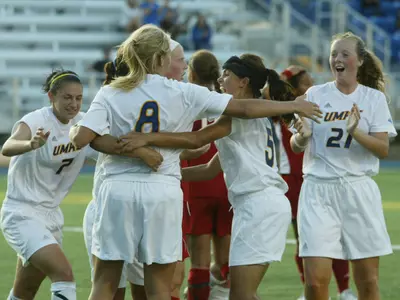 UMKC Hosts Indiana State On Sunday