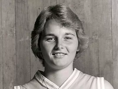 UMKC Hall of Fame Spotlight - Julie (Nill) Wilson