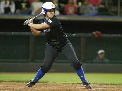 UMKC Rebounds With Two Wins On Day Two Of Austin Peay Spring Classic