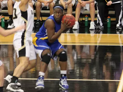UMKC Falls At Missouri On Saturday Afternoon