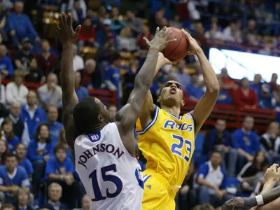 UMKC Clinches Winning Season with 91-58 Win Over Centenary