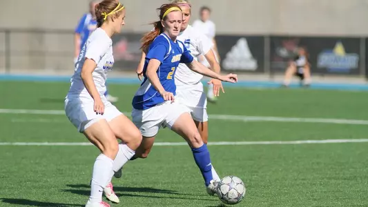 Bare Scores Twice to Push Kangaroos Past Green Bay