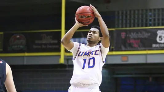 Chamberlain Hits Three With 1.9 Seconds Left to Take Out Mavericks