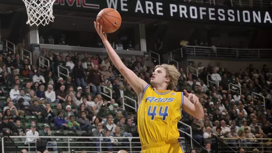 No. 20 Spartans Too Much For 'Roos, 89-54