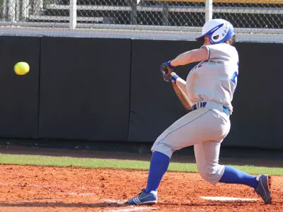 'Roos Down Oakland 5-4 For Three-Game Sweep
