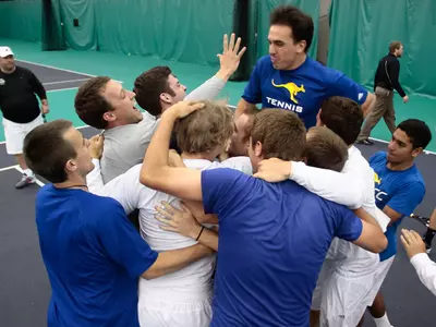 `Roos Crowned Summit League Champions