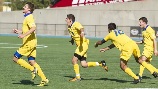 'Roos Knock Off Mavs in Overtime, 2-1
