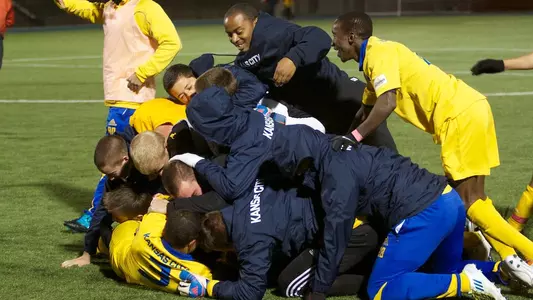 Rideout Scores Twice, 'Roos Win Double Overtime Thriller, 2-1