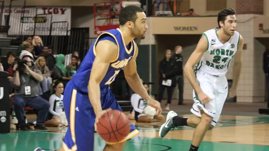 Kansas City Holds On For 73-70 Road Win at North Dakota