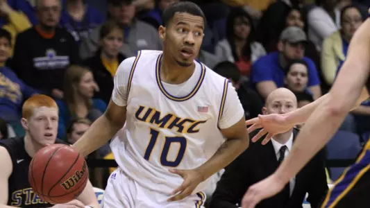 Chamberlain Signs to Play Professionally in Europe