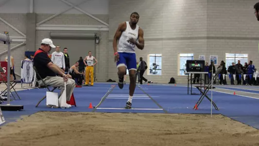 Multiple ?Roos Shine at KU?s Bob Timmons Challenge to Start Season