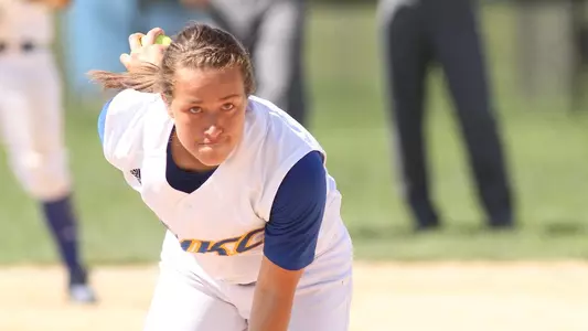 Mavericks Capitalize on Miscues, Drop UMKC