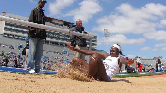 'Roos Take Home Five Titles at ESU Midweek Open