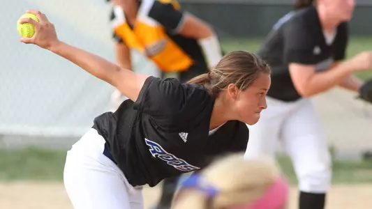 Illinois Tops Kansas City in First of Two Games