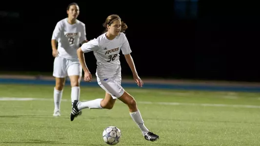 Late Second Half Rally Not Enough as ?Roos Fall at Drake, 4-3