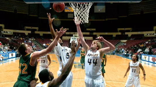 'Roos Look to End Skid with Wolverines Coming to Kansas City